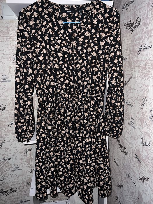 Продам сукні