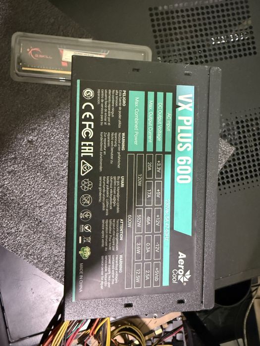 Блок живлення 600W AEROCOOL VX Plus 600