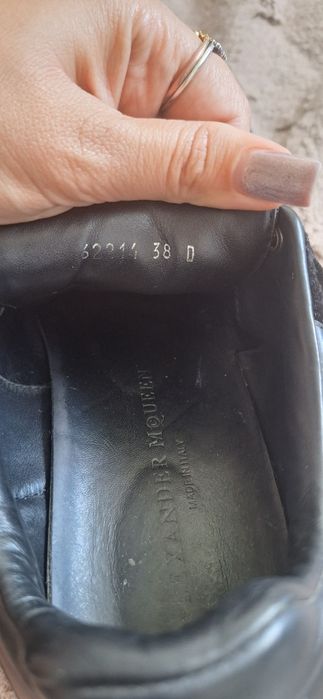 Кроссовки Alexander mcqueen велюровые