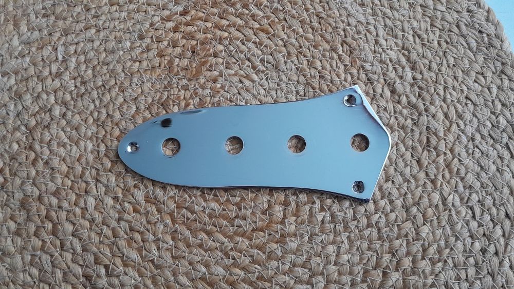 Control Plate до Jazz Bass (планка, хром)