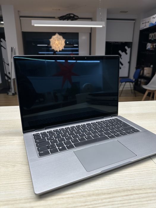 Dell Latitude 7420 2-em-1 (Tátil) - i5 11ª Gen, 16GB RAM