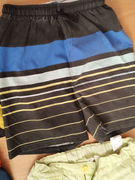 Spodenki krótkie r.  146
