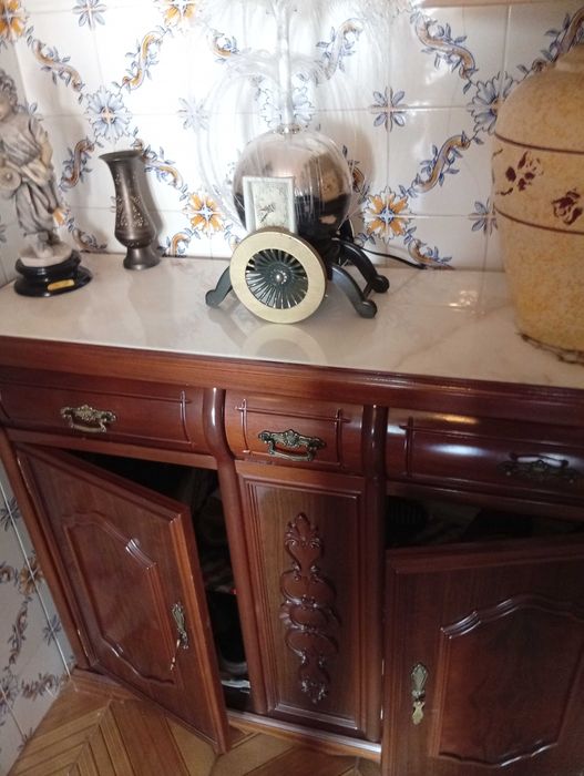 Sapateira em madeira e mármore, como nova