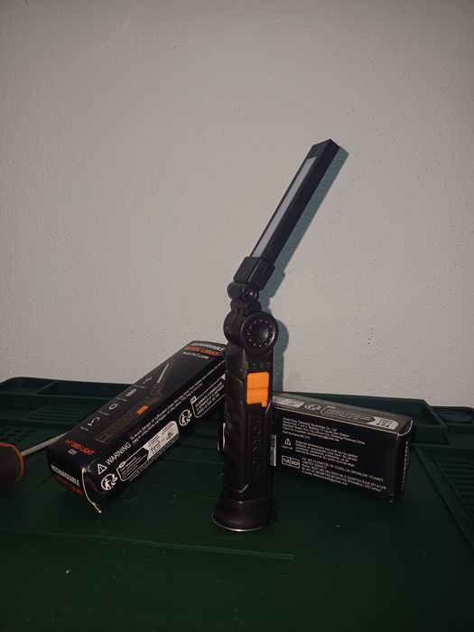 Lanterna MultiUsos Led Recarregável