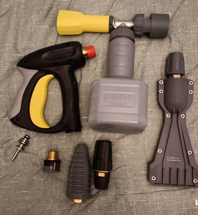 Karcher na sztuki części są nowe.