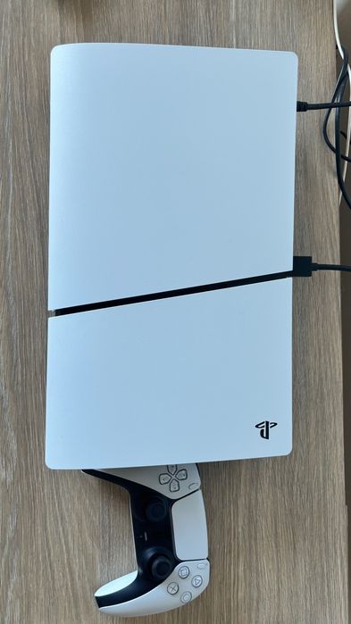 PlayStation 5 com Consola