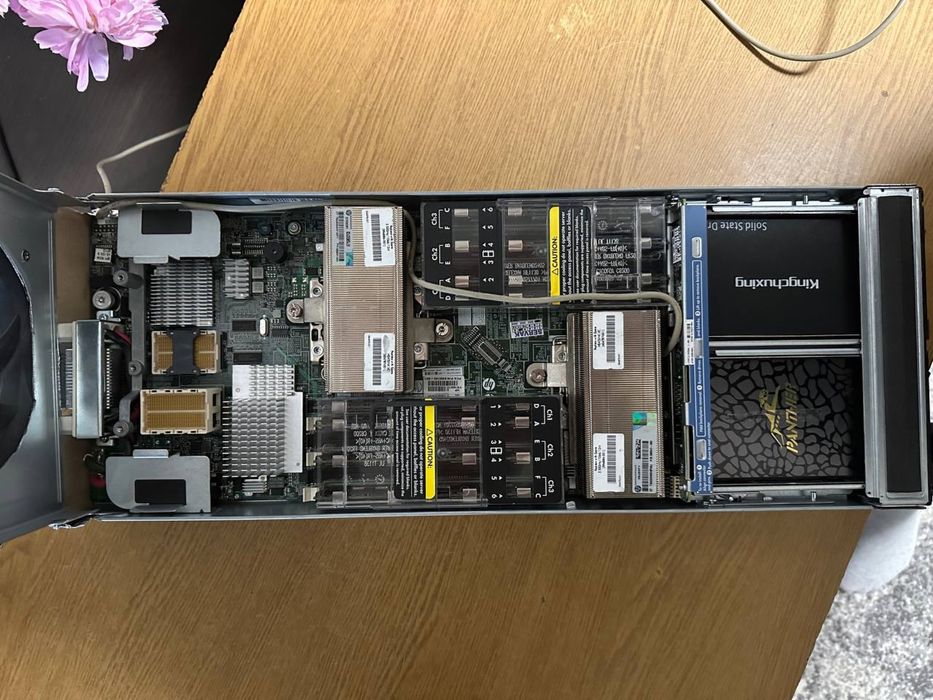 Сервер 1366 Xeon