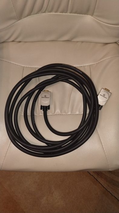 Oehlbach. Profesjonalny kabel DVI - DVI