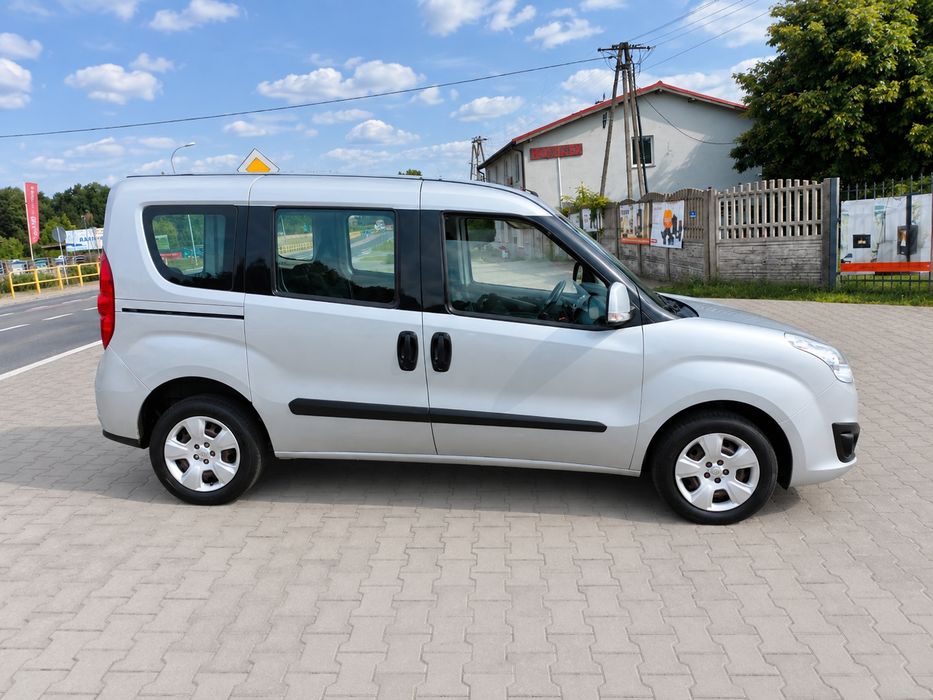 OPEL COMBO 1.6 DIESEL 105 KM z 2013!! 6 BIEGÓW!! TEMPOMAT!!! NISKI Udokumentowany Przebieg 176 TYŚ!!!