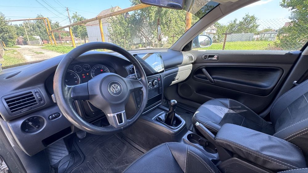 Volkswagen Passat B5+ 2.8 V6