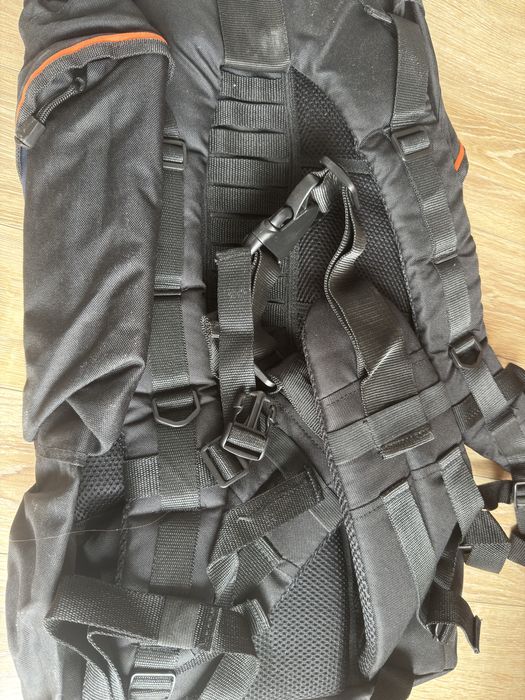 Nowy plecak turystyczny 70L semi line 3671