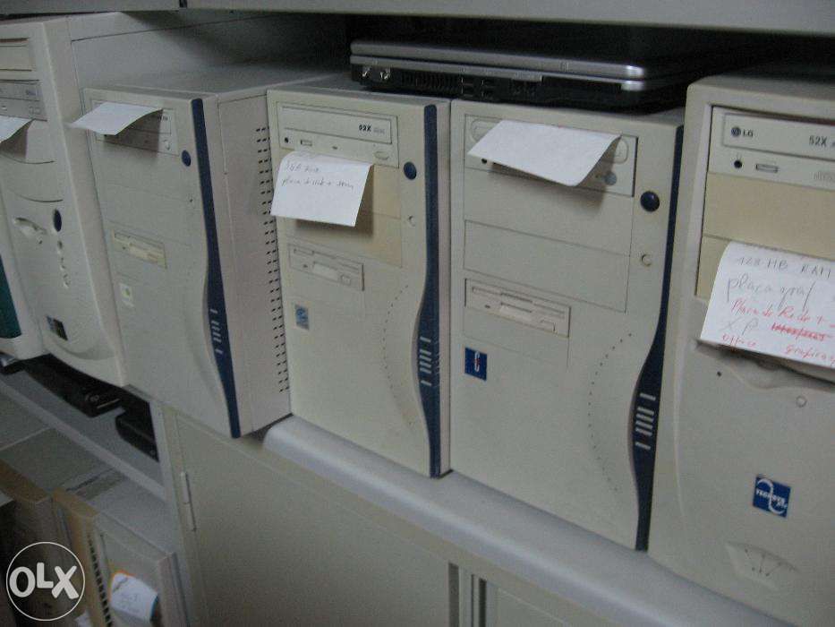 Computadores usados a funcionarem