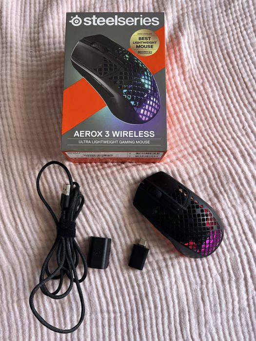 Rato Wireless SteelSeries Aerox 3 Black (Ultra Leve / Como Novo)
