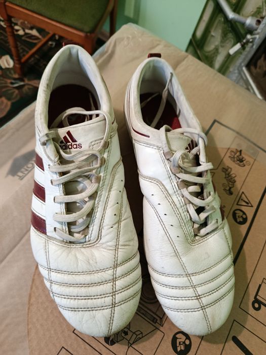 Футбольне взуття