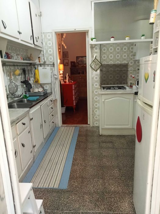 Quarto para arrendar em benfica