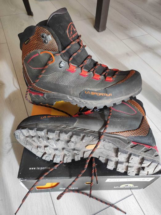 La Sportiva Trango Tech Leather GTX tam. 41 1/2 — usadas 2 vezes, excelente estado