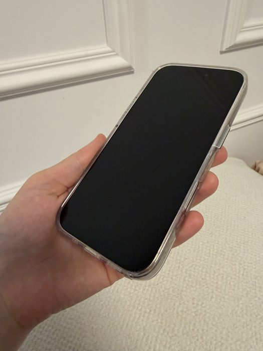 Смартфон Apple iPhone 16 Pro Desert Titanium