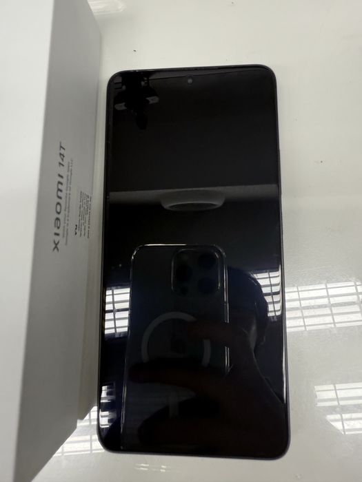Xiaomi 14T 4 meses Excelente