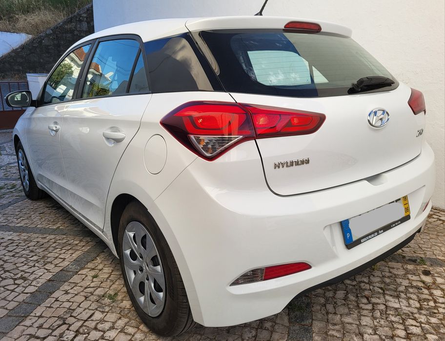 Hyundai i20 II 1.1 CRDi 75cv Van IVA dedutível