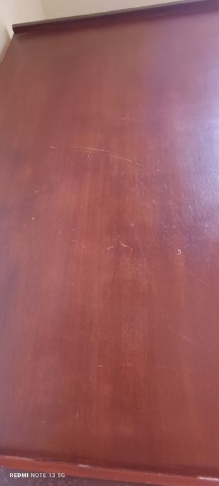 Secretária em madeira