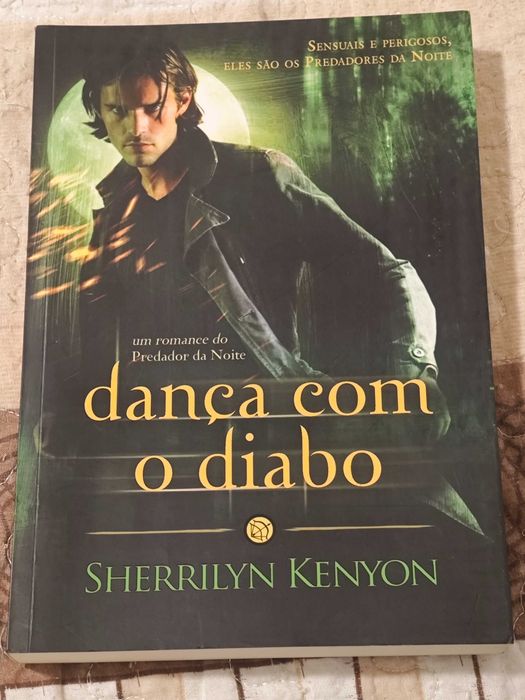 Livro "dança com o diabo"