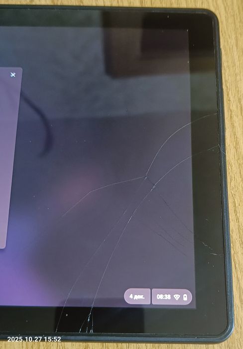 Lenovo Chromebook 10e \ Full HD\IPS\MediaTek\ 4/32GB  Тріщини на склі.