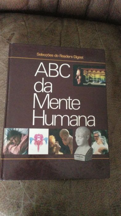 8 Livros novos a 14 euros cada das seleções