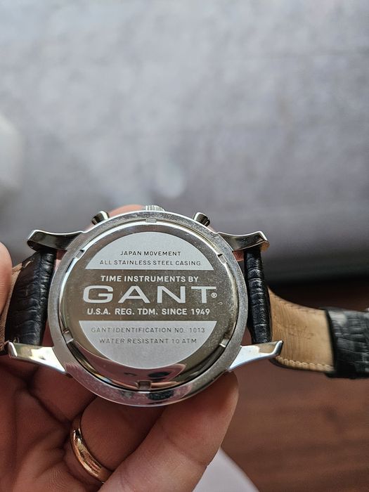 Relógio Gant em pele