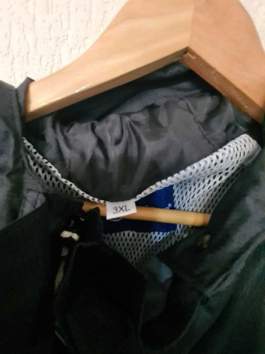 Плащ горнолижний