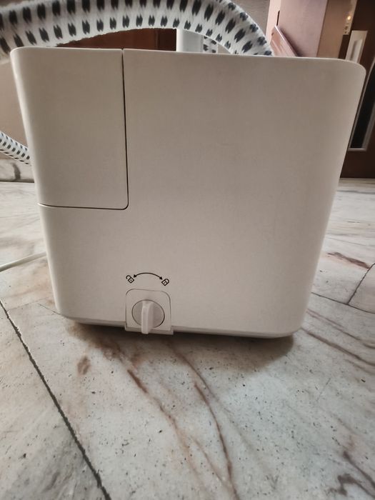 Ferro de engomar a vapor vertical