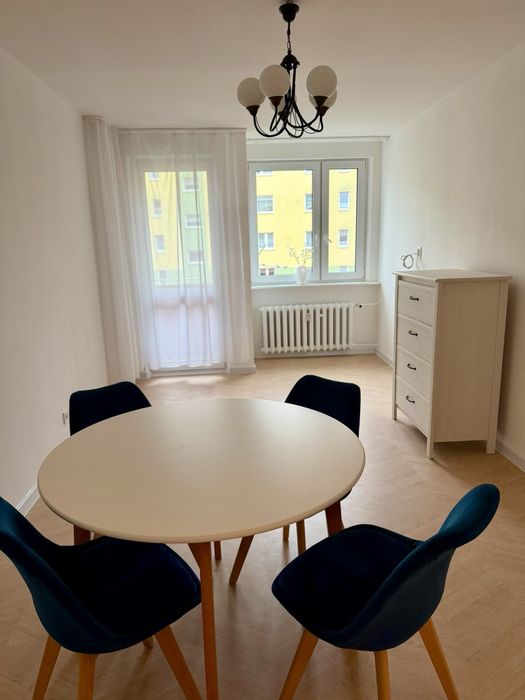Mieszkanie na wynajem – 43 m², 2 pokoje