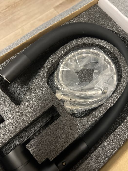 Bateria kuchenna elastyczna wylewka czarna GRANITAN