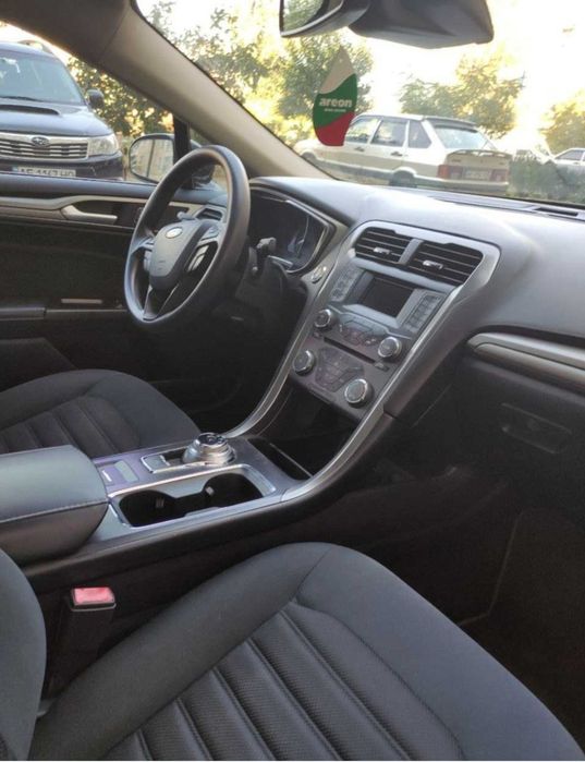 Продам   Ford fusion SE 2017