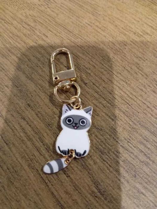 Brelok, zawieszka z kotem