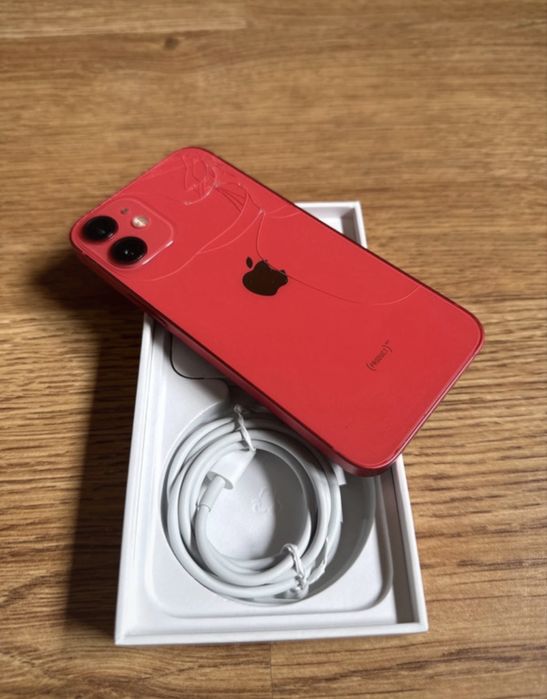 iPhone 12 mini vermelho (+ capa e película)