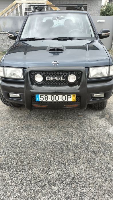 Opel Frontera 2.2