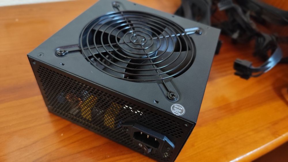 Fonte Cooler Master 650 Bronze