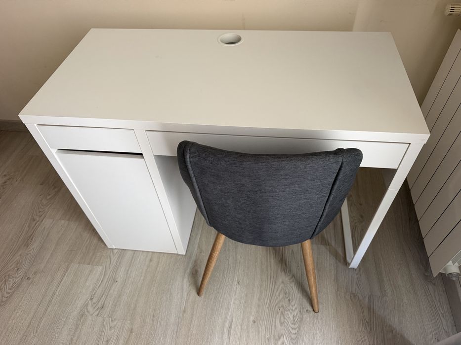 Secretaria + cadeira