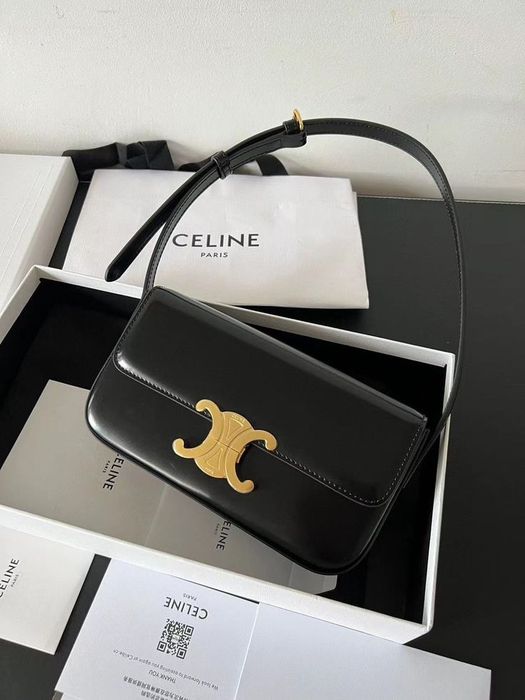 Mala Celine Black Triomphe