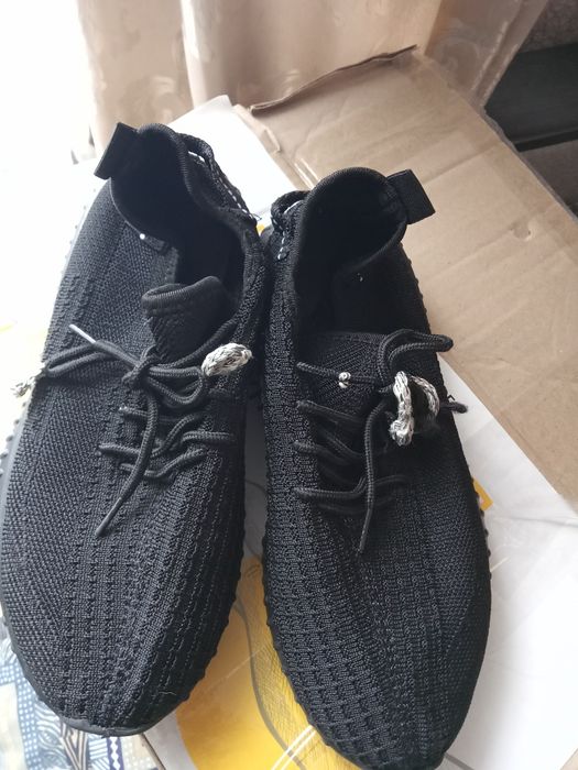 Макасини кеди ..