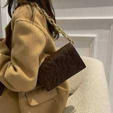 Сумка коричневого кольору