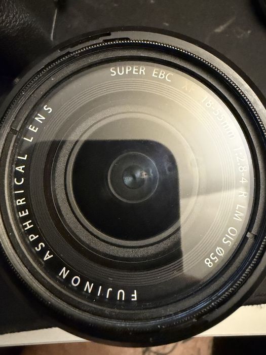 fujifilm XT-20 plus obiektyw 18-55mm