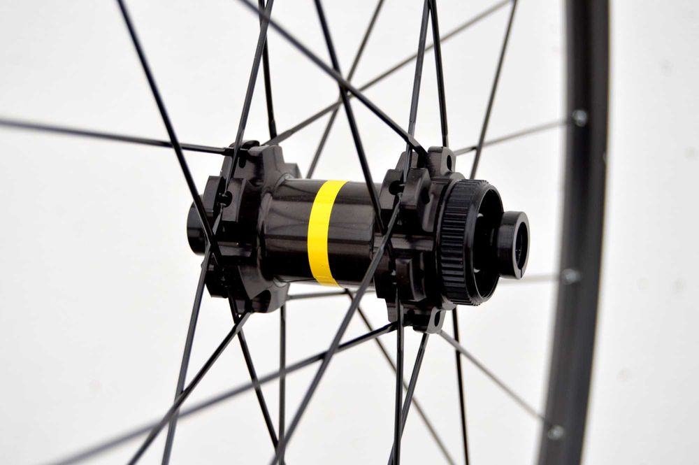 Nowy komplet kół MAVIC AKSIUM DISC maszynowe Ratchet Centerlock koła