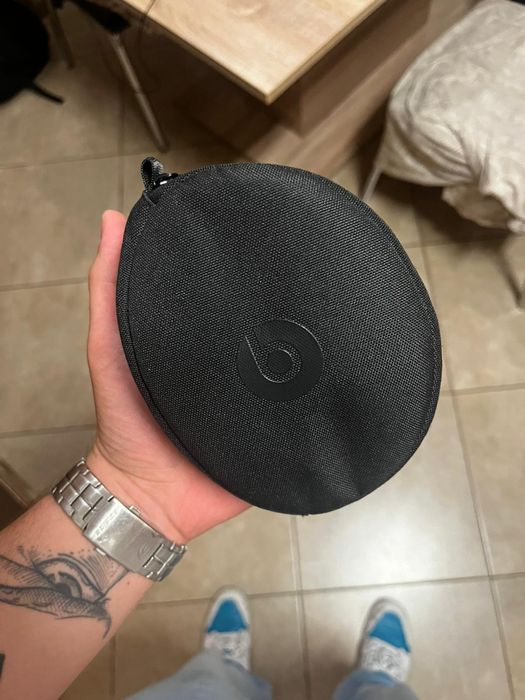 Headphones beats solo 3