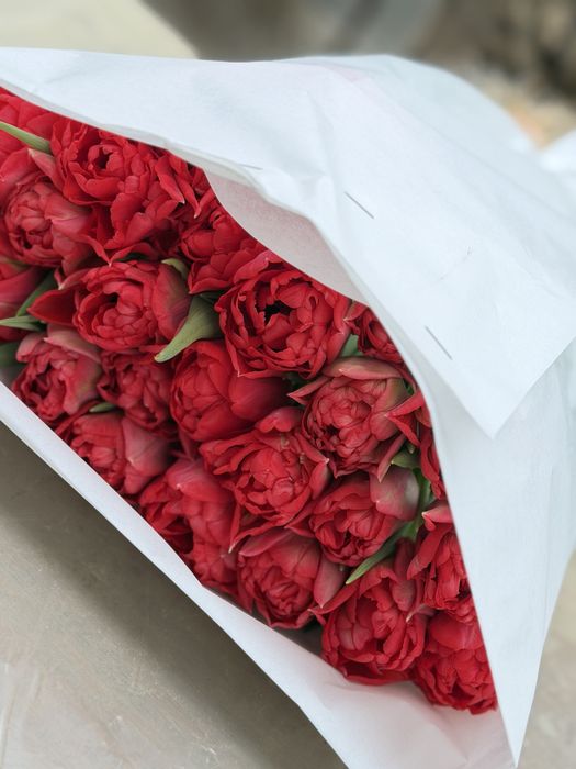 Квіти Оптом !приймаємо замовлення до 8 березня!