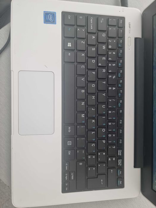 Computador ClassMate LEAP T304