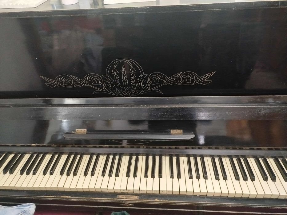 Фортепіано безкоштовно