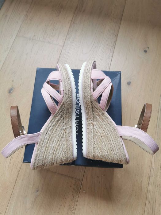 Buty espandryle Tom Tailor koturna 41/42