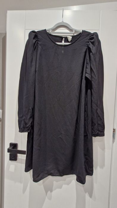Czarna sukienka H&M