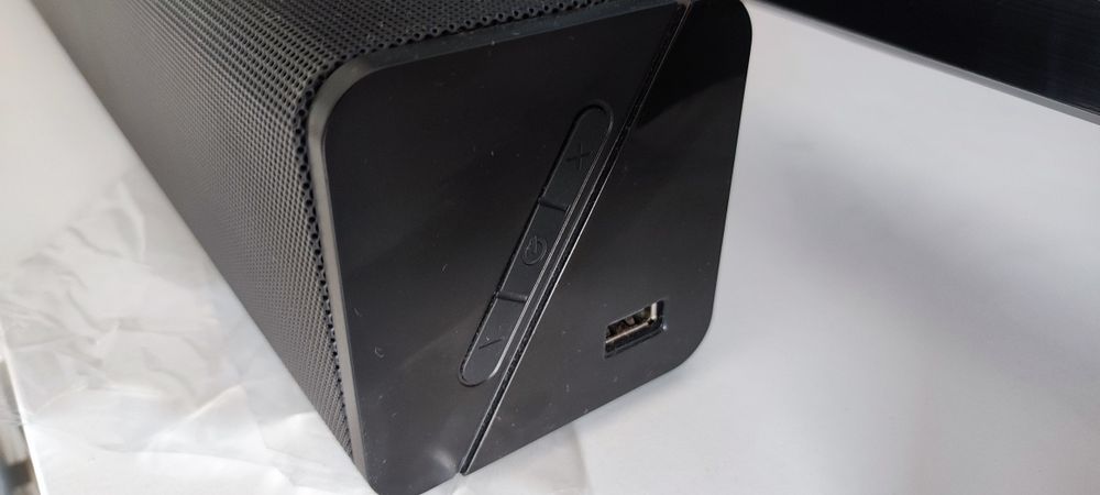 Sound Bar + Subwoofer de incríveis 120W AirAux